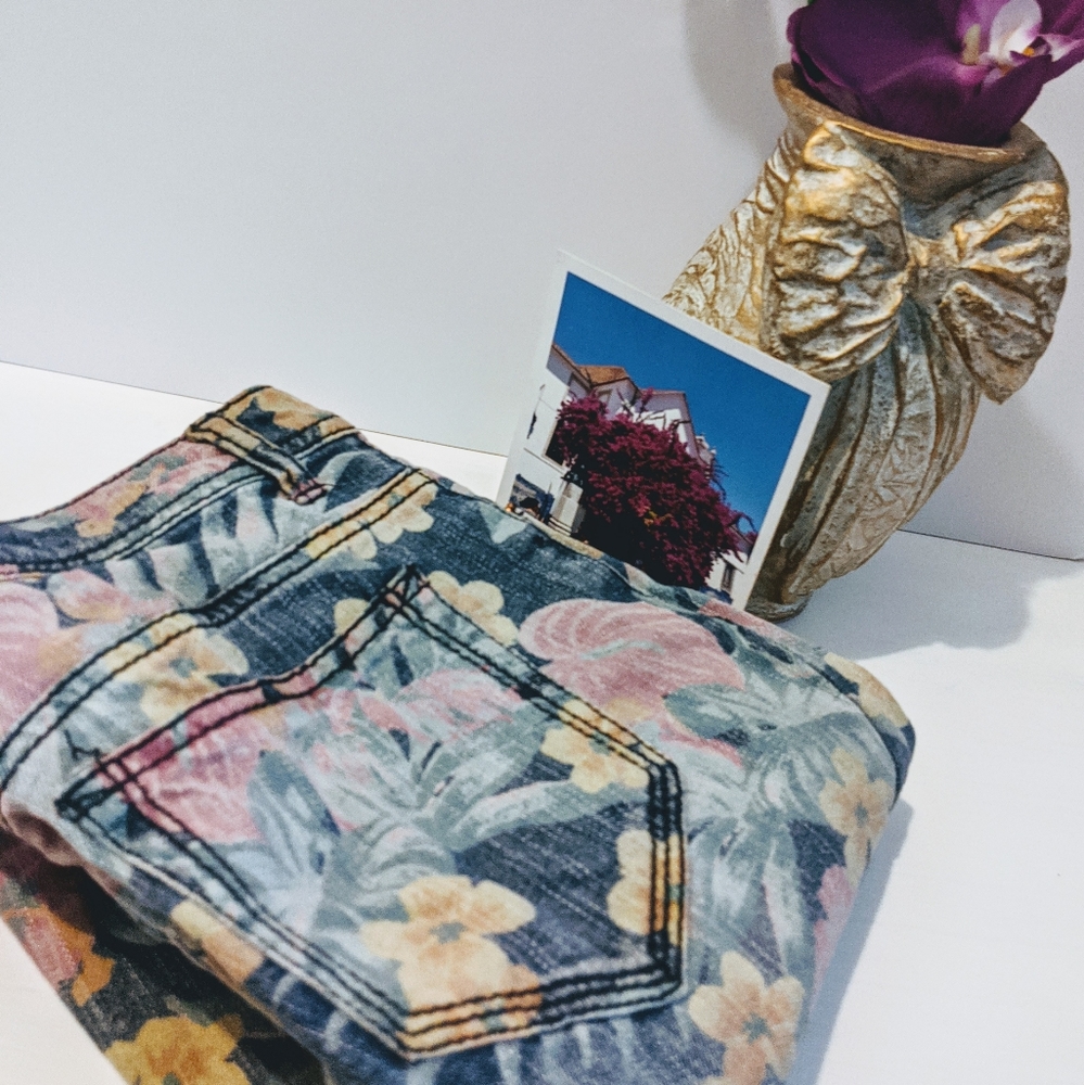 Women's Jeans